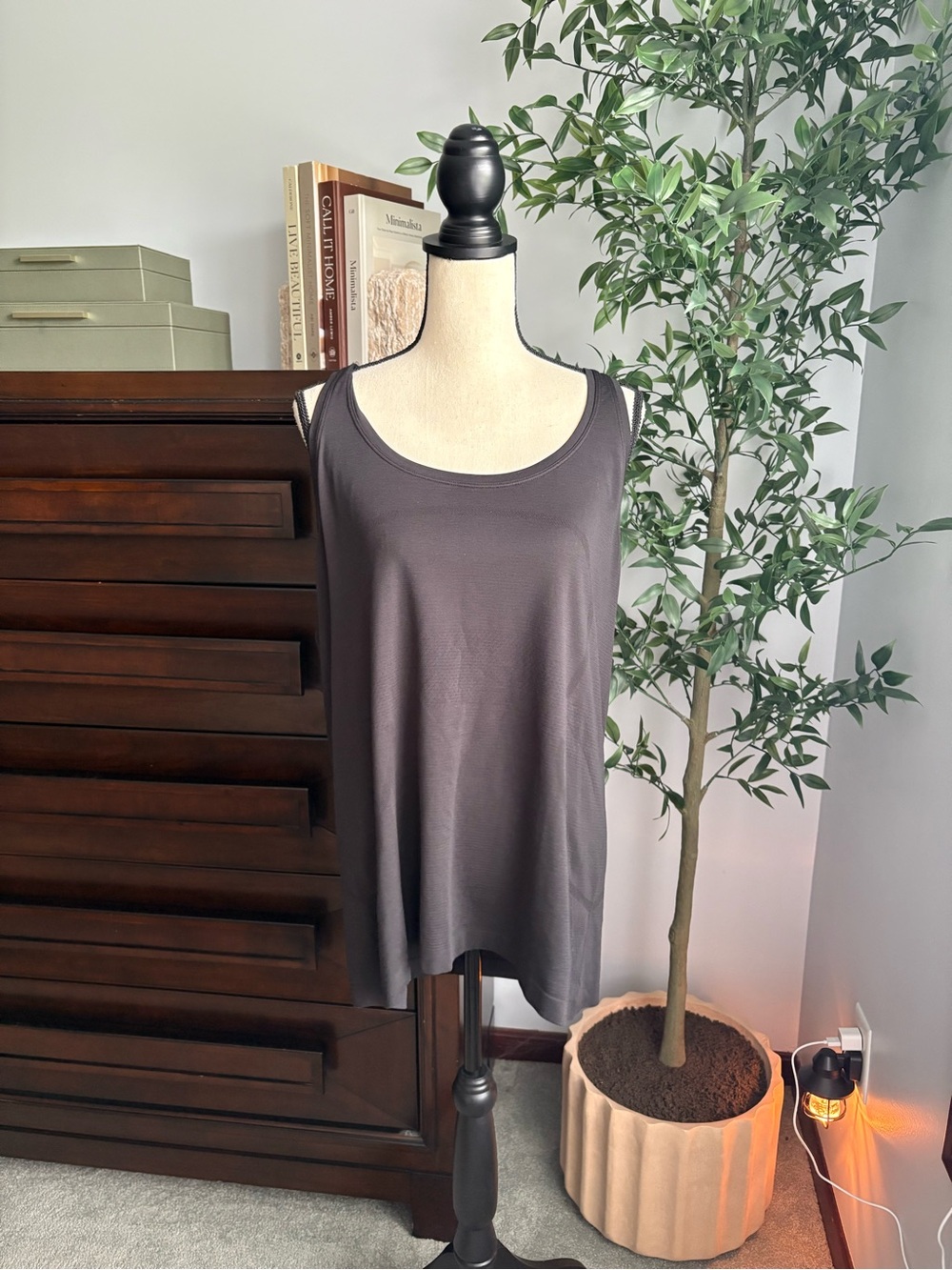 Lululemon swiftly tank top